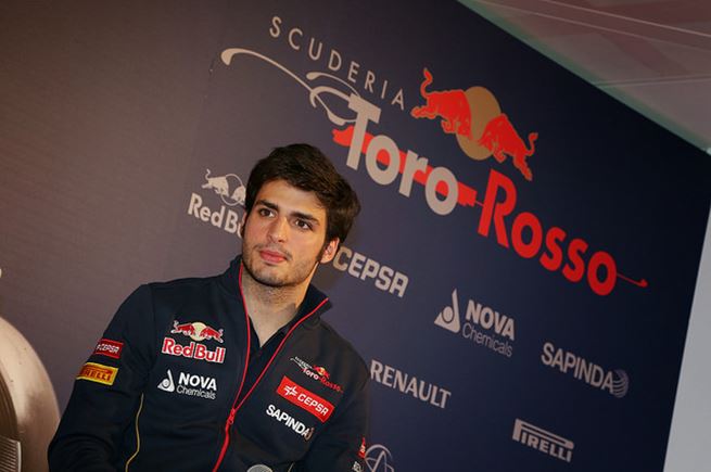 Sainz presentacion Toro Rosso 2