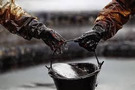 Minminas reportó caída en abril de la producción de petróleo y gas
