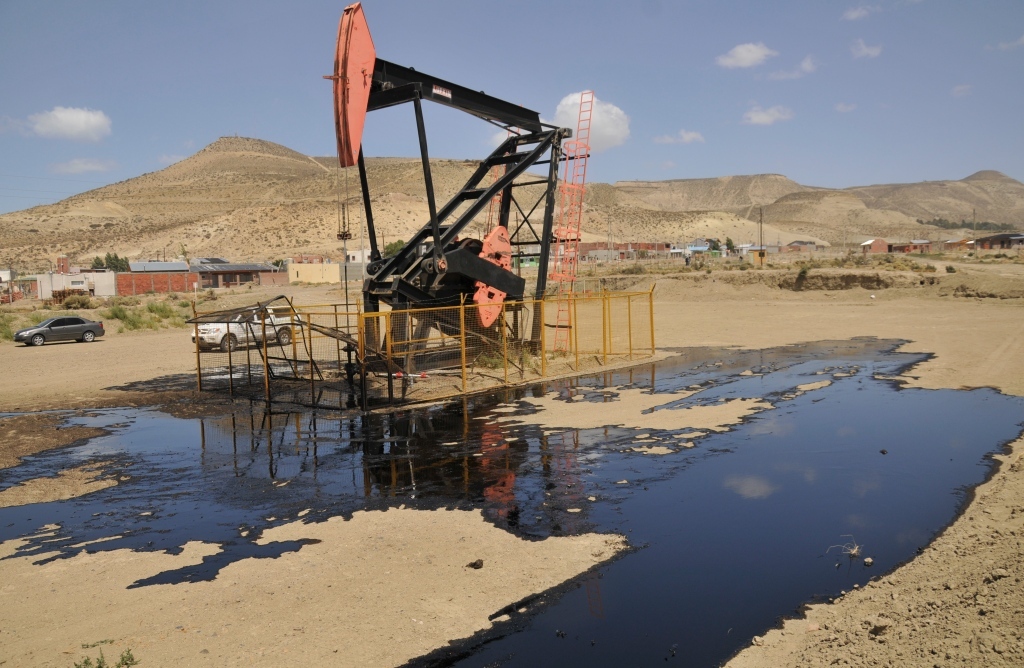 Irak  llega a un acuerdo con BP, Shell y Lukoil para producir más petróleo