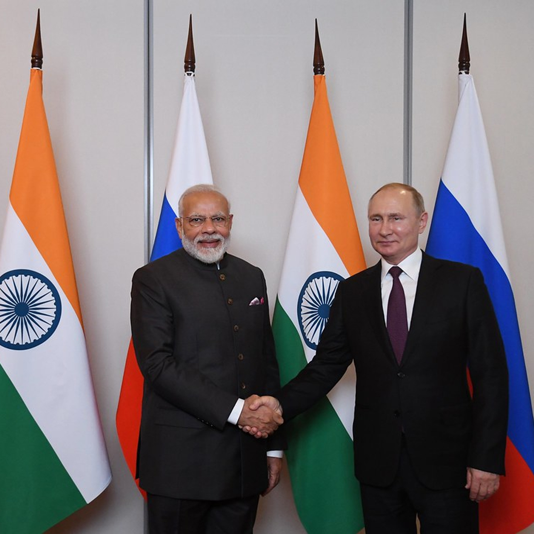 India defiende importaciones de Petróleo Ruso en medio de veto a Putin por guerra en Ucrania